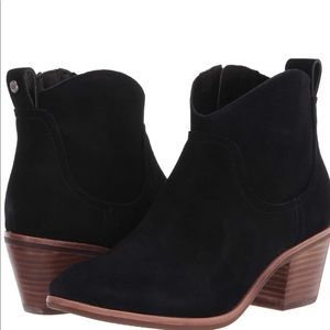 Ugg Kingsburg Ankle Boot, black suede